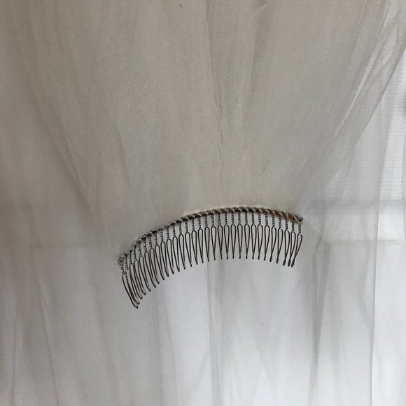 Jenny Packham Rose wedding dress - Picture 9 of 16